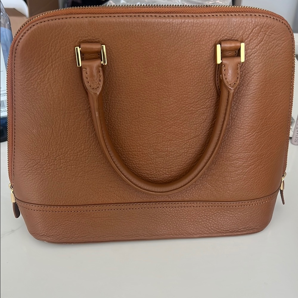 Elegant Brown Leather Handbag
